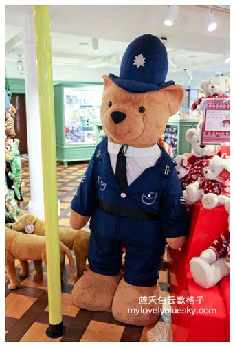 Policeman Bear