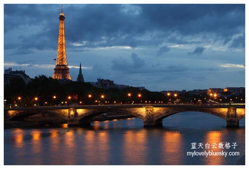 法国巴黎旅游：罗浮宫周边乱逛和Hard Rock Cafe