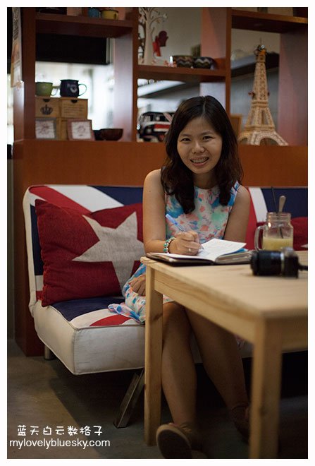 COVETZ Blurred Bloom Trapeze Dress 20140117_Penang_Jalan_Jalan_0159