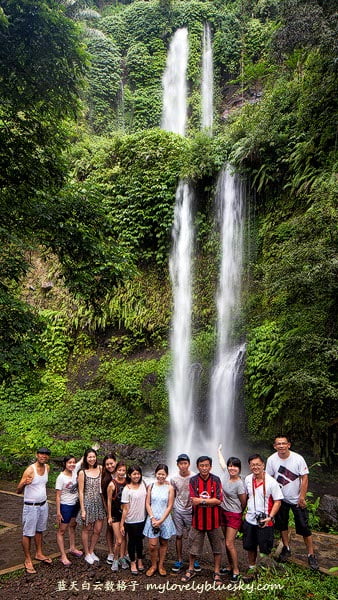Lombok-Sendang-Gile-Waterfall-Group-photo