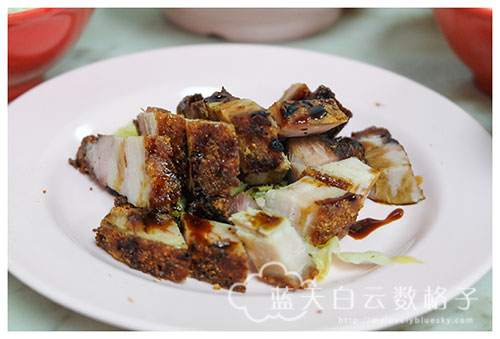 新加坡美食：逸群海南鸡饭