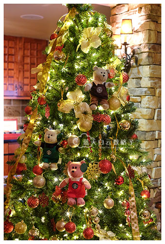 Bearista® Bear with Red Apron